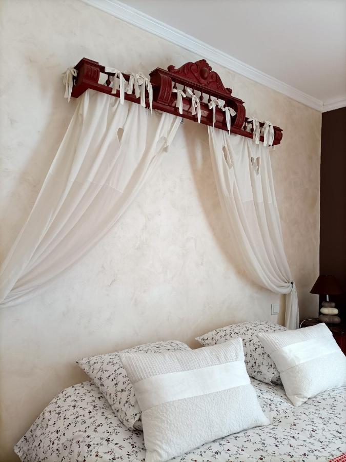 Le Manoir "Aux Douves" Bed & Breakfast Bazoges-en-Paillers Luaran gambar