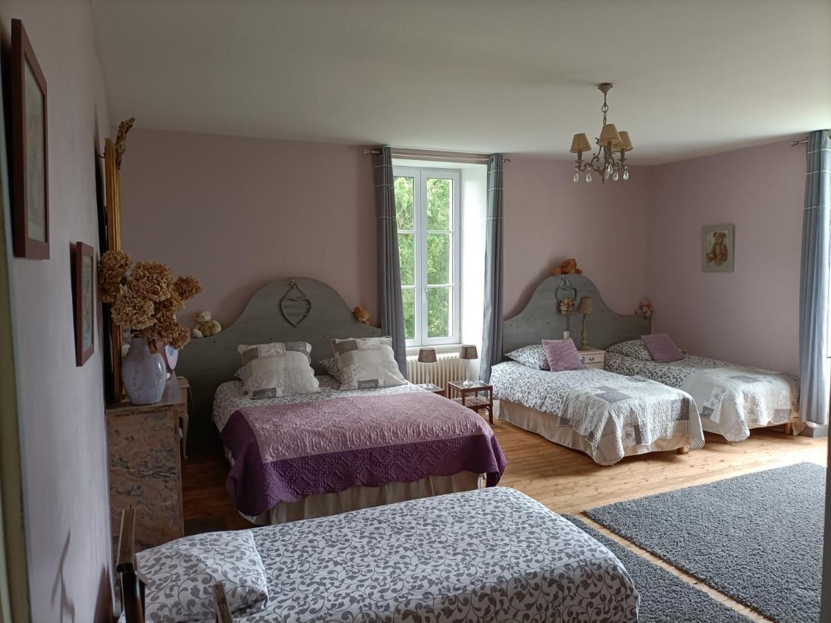 Le Manoir "Aux Douves" Bed & Breakfast Bazoges-en-Paillers Luaran gambar