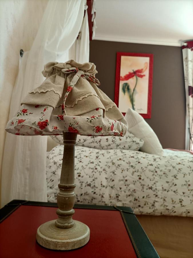 Le Manoir "Aux Douves" Bed & Breakfast Bazoges-en-Paillers Luaran gambar