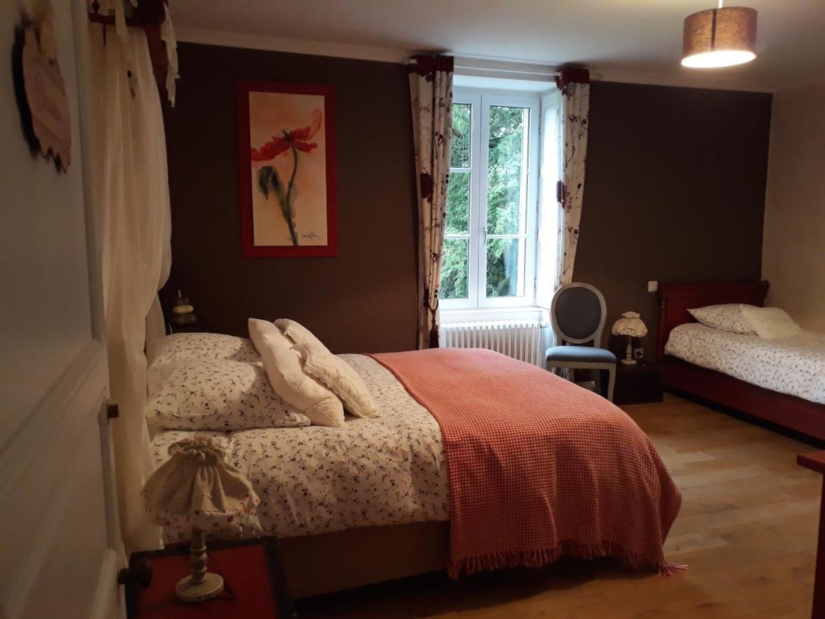 Le Manoir "Aux Douves" Bed & Breakfast Bazoges-en-Paillers Luaran gambar